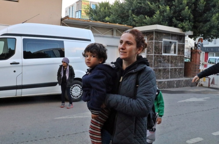 Antalya’da Suriyeli Dilencilere Şafak Operasyonu