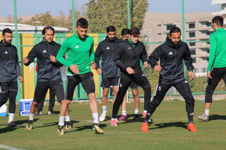 Şanlıurfaspor, Kahramanmaraşspor Maçının Hazırlıklarını Sürdürüyor