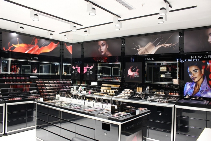 Polonyalı Kozmetik Markası ‘Inglot’, Yeni Mağazasını Başkent’te Açtı
