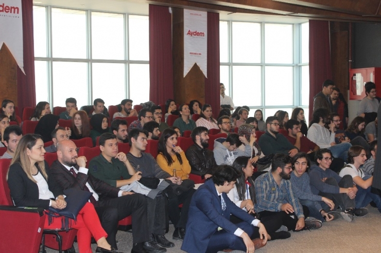 Aydem Gdz Elektrik’ten Öğrencilere ‘Kariyer’ Konferansı