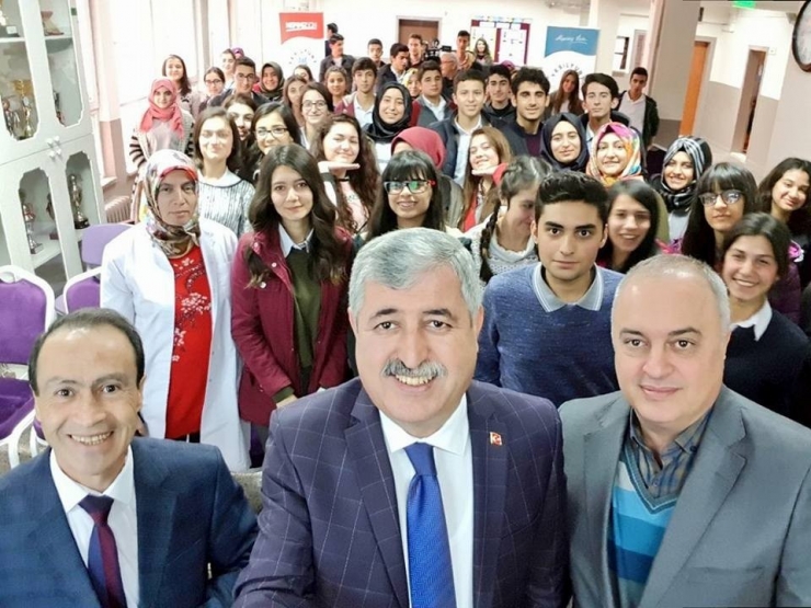 Başkan Polat, Lise Öğrencileriyle Buluştu