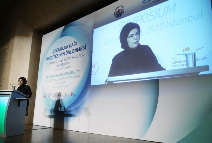 Emine Erdoğan: “Anne Sütü Obeziteye Yakalanma Riskini Azaltıyor”