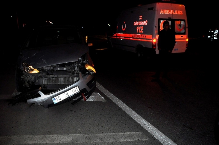 İki Otomobilin Çarpıştığı Kazada 1 Kişi Yaralandı