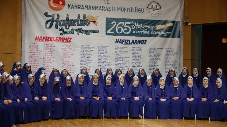 Kahramanmaraş’ta 75 Hafize Taç Giydi