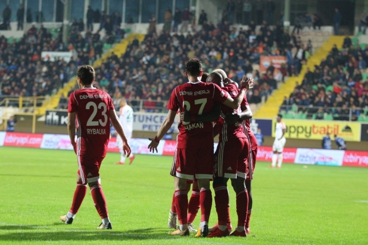Süper Lig: Alanyaspor: 1 - Sivasspor: 1 (Maç Sonucu)
