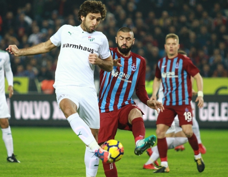 Süper Lig: Trabzonspor: 0 - Bursaspor: 0 (Maç Devam Ediyor)
