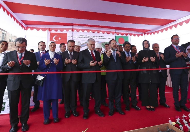 Başbakan Yıldırım, Dakka Büyükelçiliği Temel Atma Törenine Katıldı