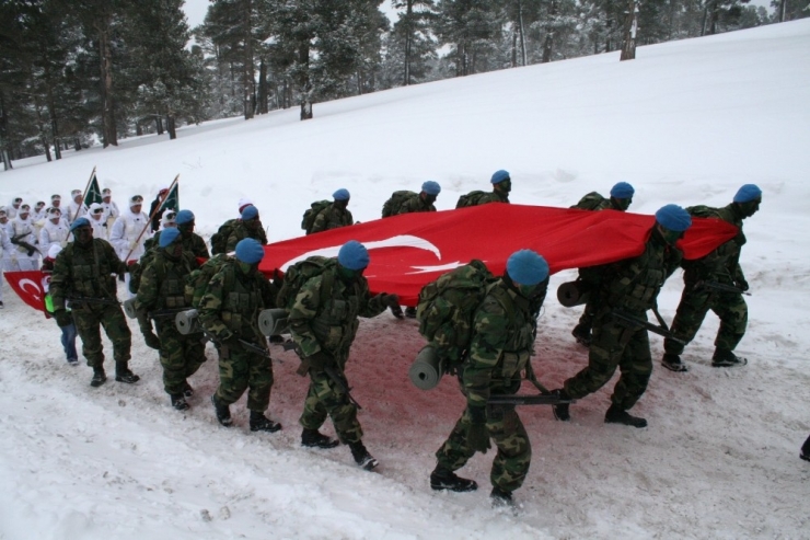 Türkiye Şehitleri’ne 7 Ocak’ta Yürüyecek
