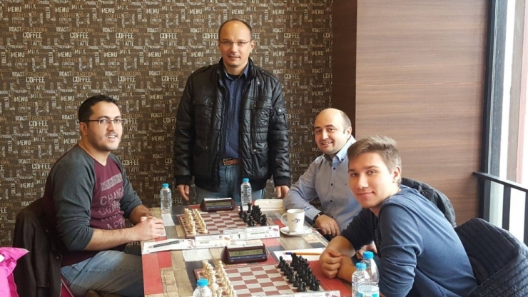 Büyükşehirli Satranççı Bursa Şampiyonu