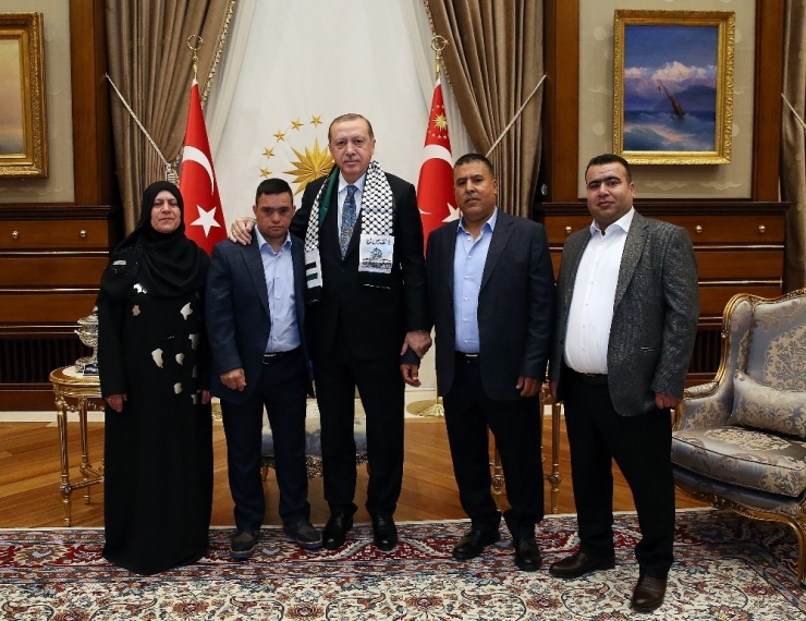 Cumhurbaşkanı Erdoğan, Down Sendromlu Filistinli Muhammed Et-tavil Kabul Etti