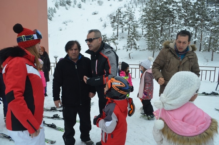 Erzurum Gençlik Spor Geleceğin Kayakçılarını Yetiştiriyor