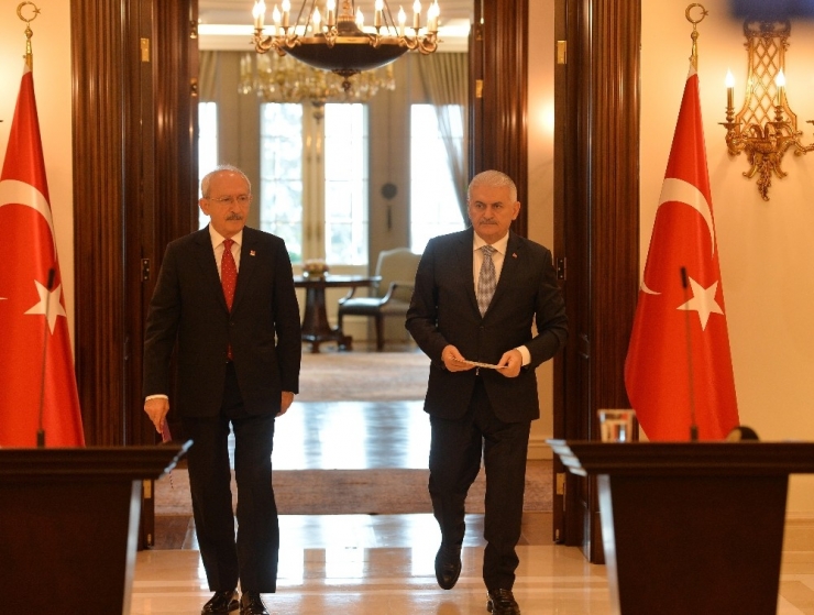 Başbakan Yıldırım-kılıçdaroğlu Görüşmesi Sona Erdi