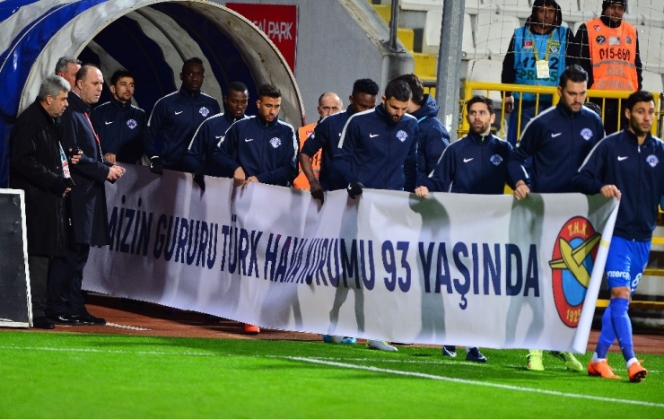 Spor Toto Süper Lig: Kasımpaşa: 0 - Galatasaray: 0 (Maç Devam Ediyor)