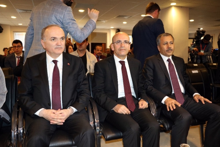 Başbakan Yardımcısı Şimşek: "Türkiye En Sıkıntılı Dönemi Atlattı"