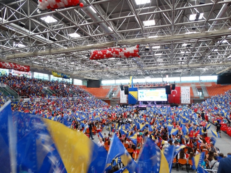 Bosna Hersek’te Türkiye Sevdalısı 6 Bin Öğrenci Çocuk Şenliği’nde Buluştu