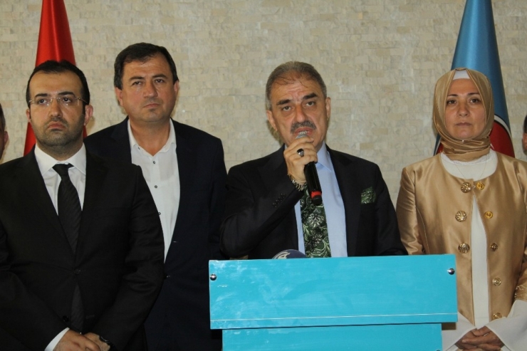 Çankırı Belediye Başkan Dinç, İstifa Etti