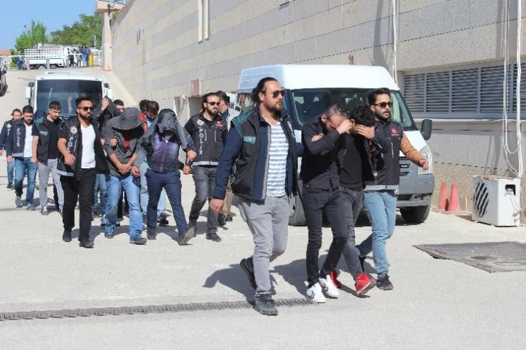 Elazığ’daki Uyuşturucu Operasyonu: 12 Tutuklama