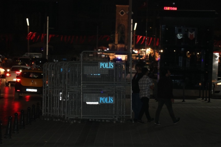 Taksim’de 1 Mayıs Hareketliliği