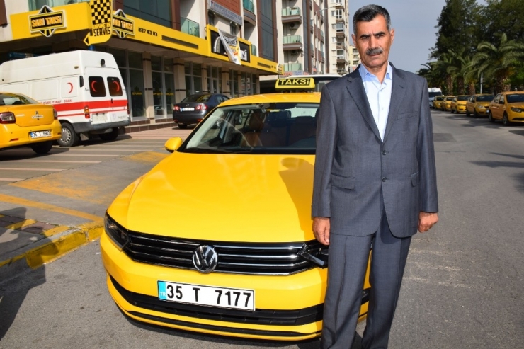 İzmir’in Örnek Şoförü