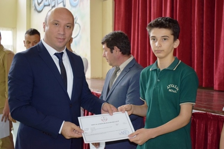 “Meslek Lisesi Öğrencileri Ailelerimizle Buluşuyor” Projesi Ödül Töreni