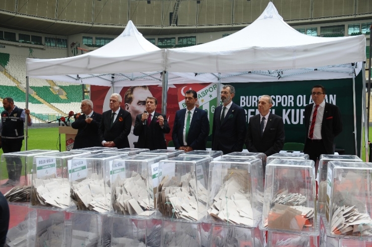 Bursaspor’un Başkanı Ali Ay Oldu