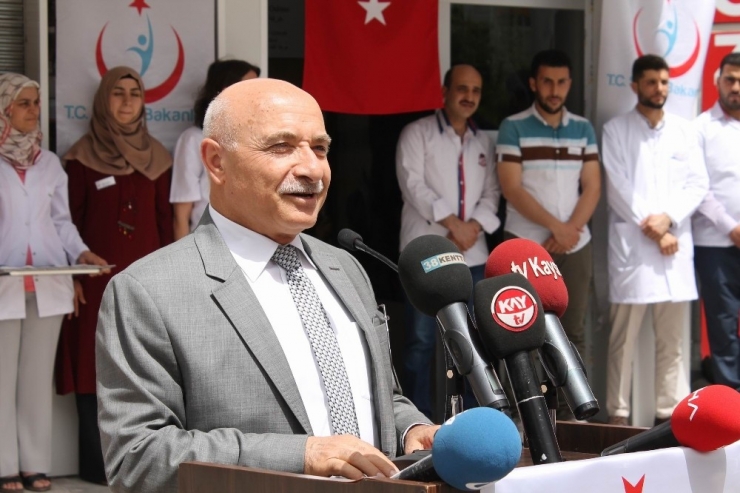 Türkiye’nin 152’nci Göçmen Sağlığı Merkezi Kayseri’de Açıldı