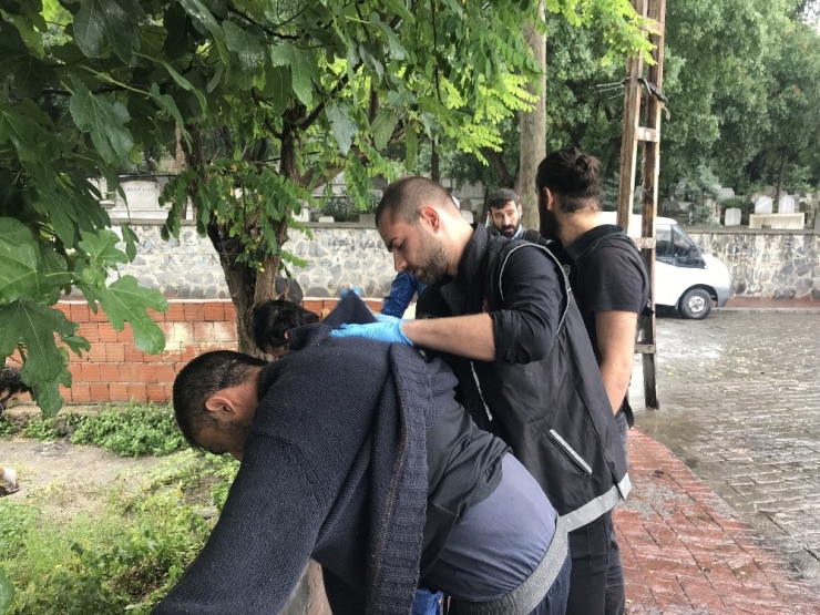 Beyoğlu’nda Narkotik Uygulamasında Hareketli Dakikalar