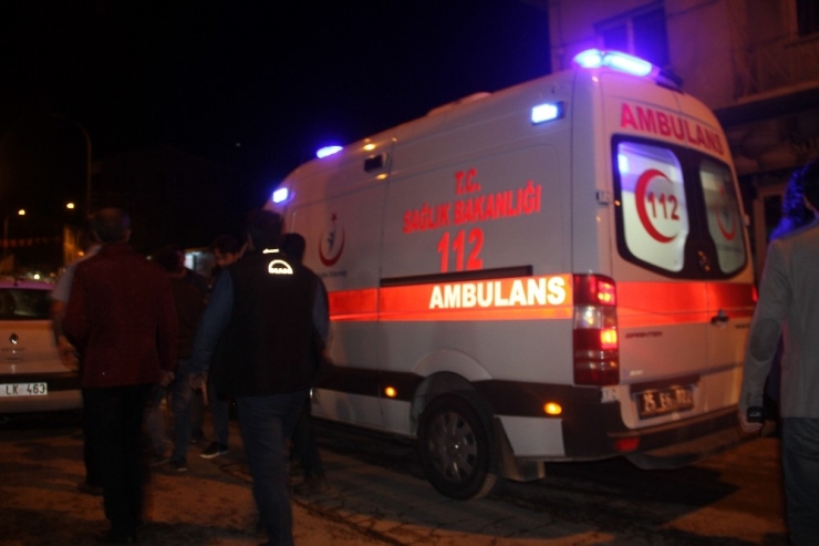 Erzurum’da 100 Kişinin Karıştığı Kavgada 5 Kişi Yaralandı