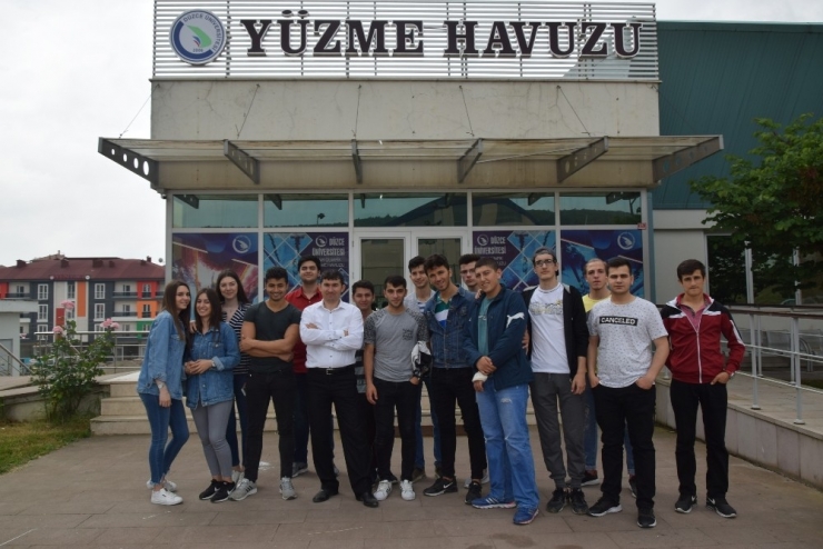 Lise Öğrencilerinden Düzce Üniversitesi’ne Ziyaret