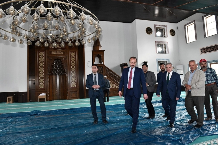 Mamak’ta Ertuğrul Gazi Camii, İbadete Açıldı
