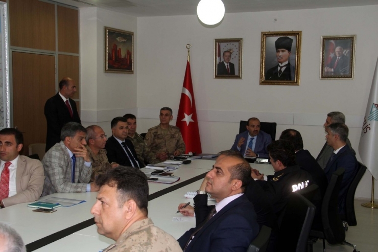 Bitlis’te ‘Seçim Güvenliği’ Toplantısı