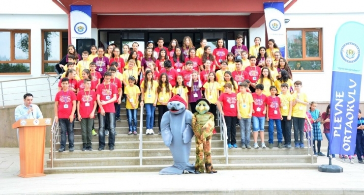 Plevne Orta Okulunda Tübitak Bilim Fuarı Yapıldı