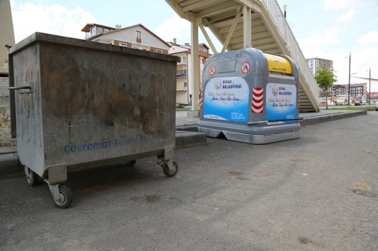 Sivas’ta Çöp Konteynerleri Değişiyor