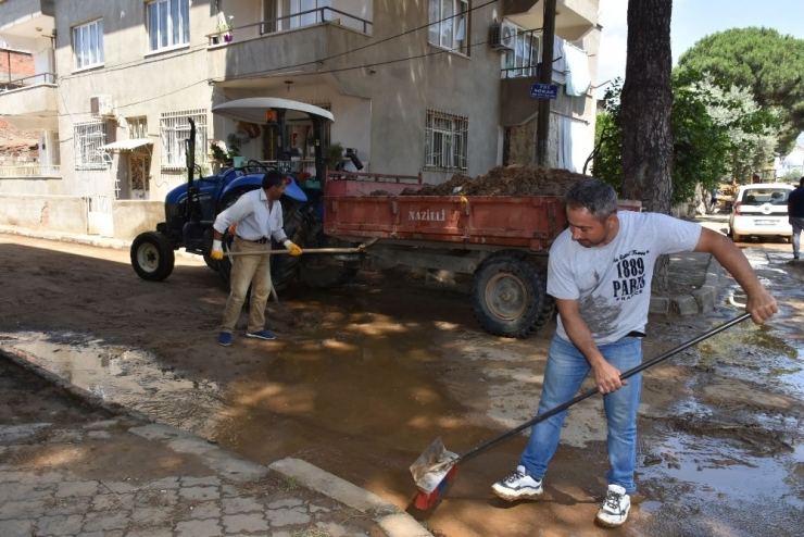 Nazilli Belediyesi Selin Yaralarını Sarıyor