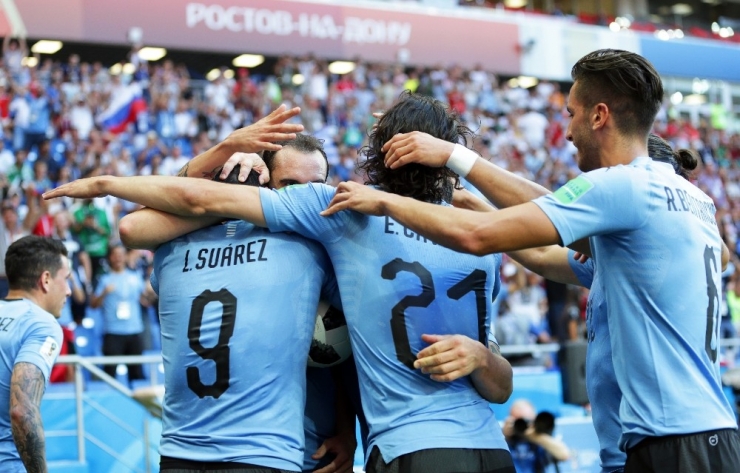Uruguay, Üst Tura Çıkmayı Garantiledi