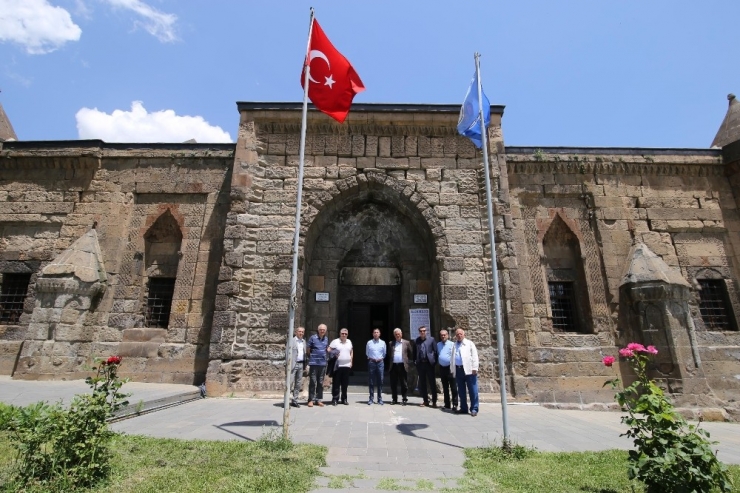 Bitlis’e Yazılım Şirketi Kazandırma Çalışmaları