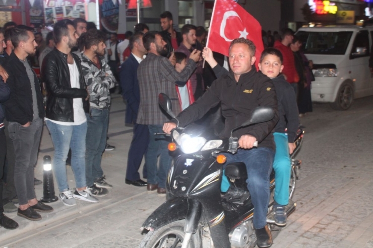 Bayburt’ta Cumhurbaşkanı Erdoğan’a Rekor Oy Sevinci