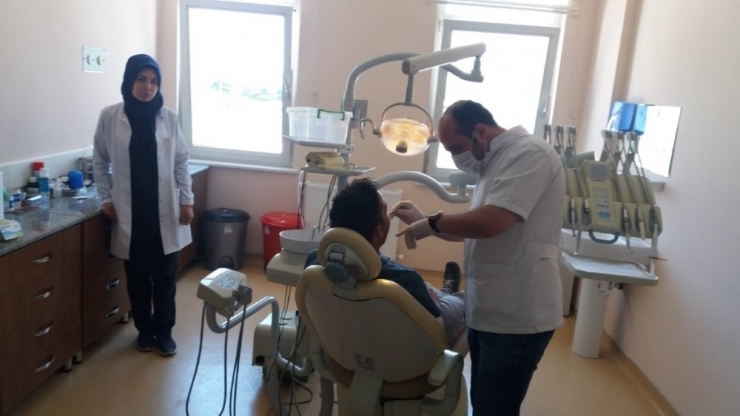 Acıgöl’de Diş Kliniği Açıldı