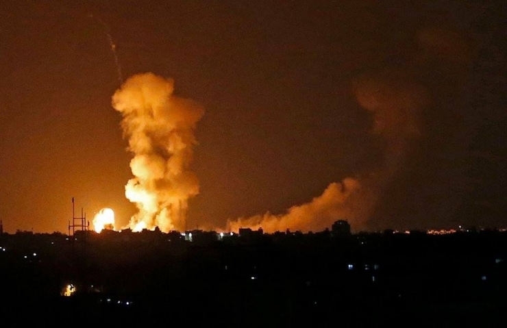 İsrail Gazze Şeridine Hava Saldırısı Düzenlemeye Başladı