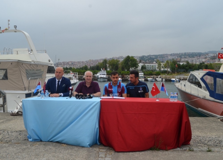 Trabzonspor, Majid Hossein’e Yat Limanında Sözleşme İmzalattı