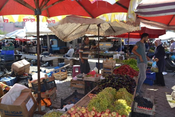 Afyonkarahisar’da Meyve Sebze Fiyatlarında Yüzler Gülüyor