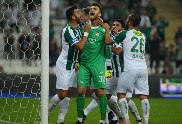 Spor Toto Süper Lig: Bursaspor: 0 - Medipol Başakşehir: 0 (Maç Sonucu)