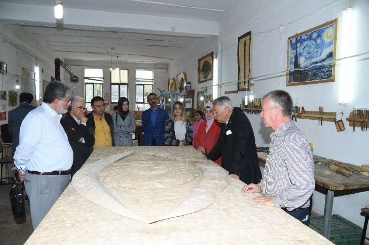 Isparta Belediyesinin Sanat Merkezi Ve Müzelerine Hayran Kaldılar