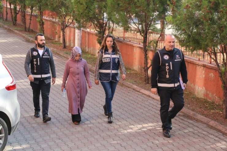 Fetö Şüphelisi Kadın Erzurum’da Yakalandı