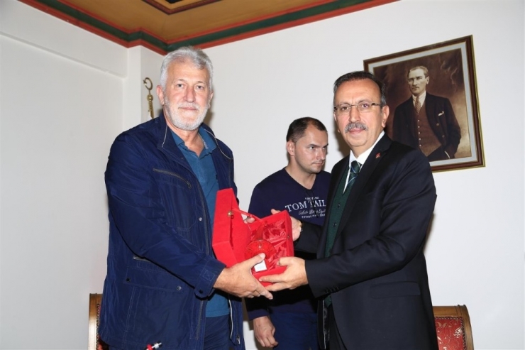 Bosna Hersek Hadziçi Belediye Başkanı, Seçen’i Ziyaret Etti