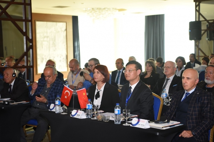 Türk Ve Çinli İş Adamları İstanbul’da Buluştu