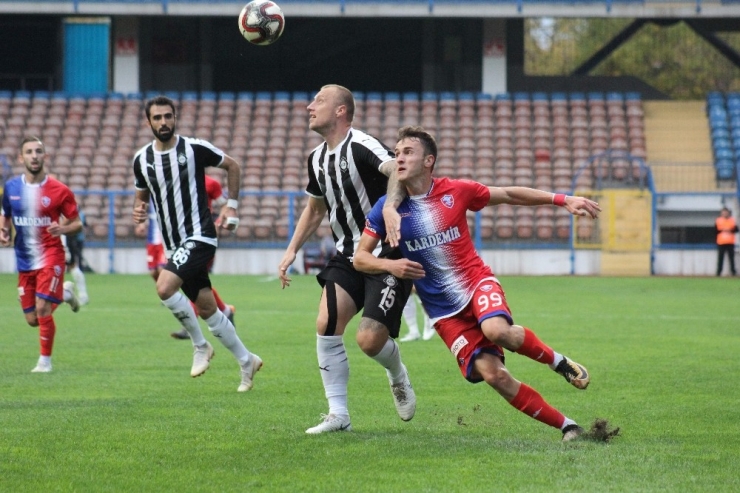 Spor Toto 1. Lig : Kardemir Karabükspor: 0 - Altayspor: 4