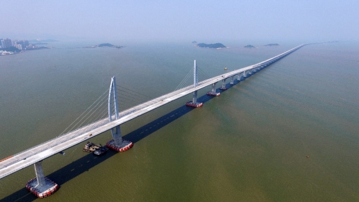 Çin’de 55 Kilometre Uzunluğunda Köprü Açıldı
