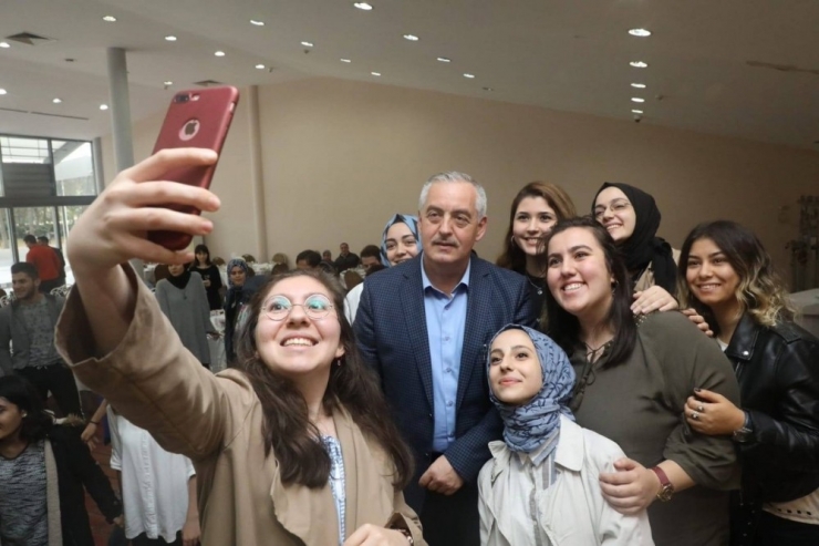 Başkan Aydın, Simurg Öğrencileriyle Buluştu