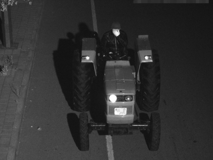 Polis Traktör Hırsızları İçin 38 Saatlik Kamera Kaydı İzledi